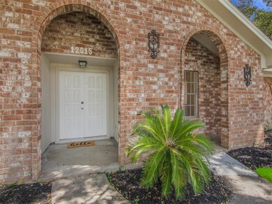 12015 Kirkbriar Dr, Houston, TX 77089 - photo 3