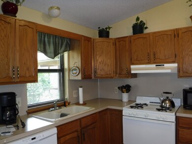 Plenty of cabinets