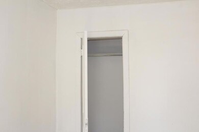 524 W McKown (6)