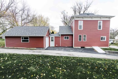 319 E 1st St, Warren, IN 46792 - photo 5