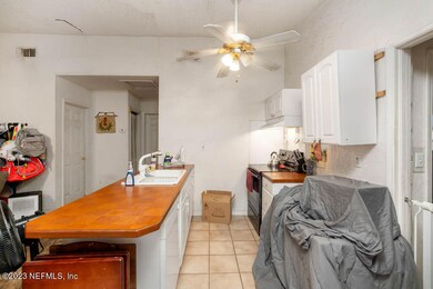 3640 Eve Dr W, Jacksonville, FL 32246 - photo 6