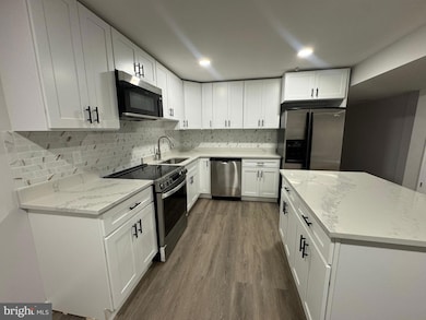 6900 Ironbridge Ln, Laurel, MD 20707 - photo 7