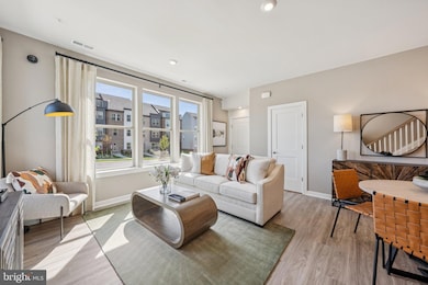 17706 Williams Ct, Dumfries, VA 22026 - photo 3