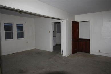 1702 Franklin Ave, Des Moines, IA 50314 - photo 2