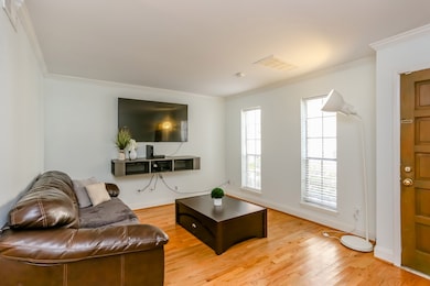 1715 Moritz Dr unit 18, Houston, TX 77055 - photo 4