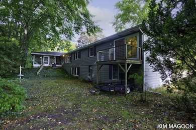 7-web-or-mls-6476-spruce-ln