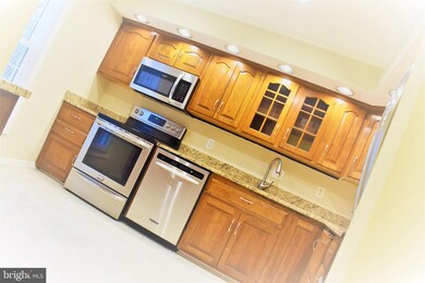 11529 Pine Cone Ct, Reston, VA 20191 - photo 7