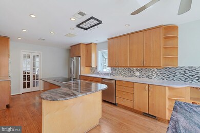 11935 Riders Ln, Reston, VA 20191 - photo 6