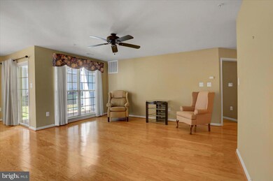 2501 Coleridge Dr unit 1B, Frederick, MD 21702 - photo 7