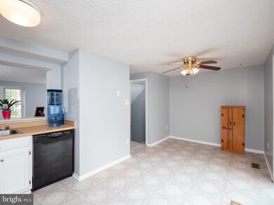 313 Delmar Ct, Abingdon, MD 21009 - photo 5
