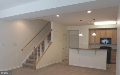 7536 Stoney Run Dr unit 7536A, Hanover, MD 21076 - photo 4