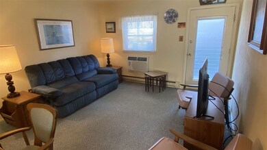 404 Farragut Rd unit 6, Wildwood Crest, NJ 08260 - photo 4