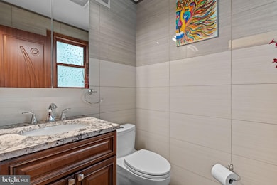 905 Pebble Ln, Southampton, PA 18966 - photo 7