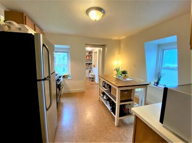 1 Mead St unit 3, Somerville, MA 02144 - photo 3