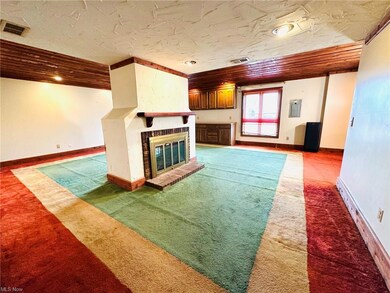 Double sided fireplace