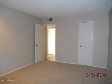 11148 W Emerald Dr, Sun City, AZ 85351 - photo 7