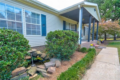 518 Shuford Dr, Shelby, NC 28152 - photo 6