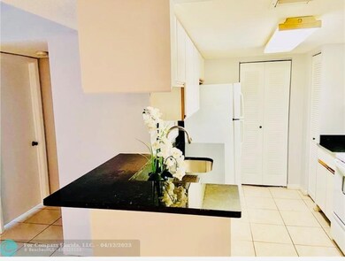 9955 Westview Dr unit 224, Coral Springs, FL 33076 - photo 6