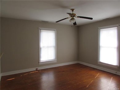 403 S Race St unit C, Statesville, NC 28677 - photo 4