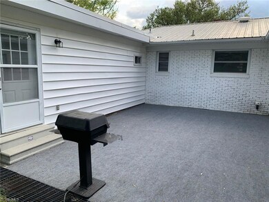 2113 Lamar Dr, Asheboro, NC 27203 - photo 7