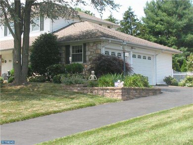 141 Watergate Dr, Feasterville Trevose, PA 19053 - photo 3