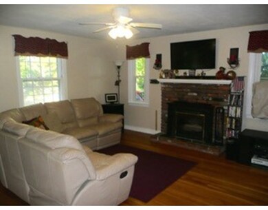 4 Overlook Dr, Bellingham, MA 02019 - photo 3