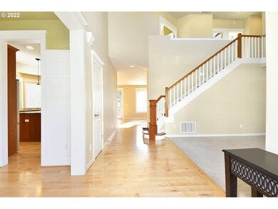 2220 Crestview Dr, West Linn, OR 97068 - photo 4