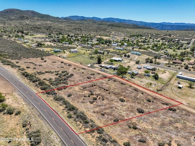 C Or D S Magby Dr, Kirkland, AZ 86332 - photo 2