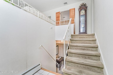 23 Jonathan Dr, Edison, NJ 08820 - photo 3