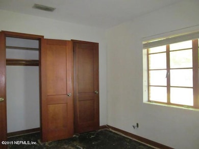 5721 Cedar Forest Dr S, Jacksonville, FL 32210 - photo 4