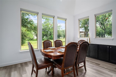 1404 Scenic Oaks Dr, Georgetown, TX 78628 - photo 7