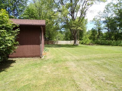 6845 NE Suburban Dr, Michigan City, IN 46360 - photo 5