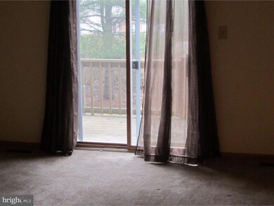 48 Piccadilly Cir unit 211, Doylestown, PA 18901 - photo 4