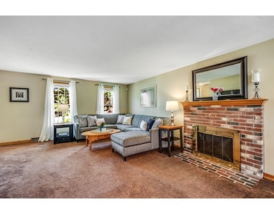 2 Elizabeth Ln, West Bridgewater, MA 02379 - photo 4