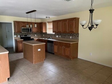 1005 Caddo Lake Dr, Wylie, TX 75098 - photo 3