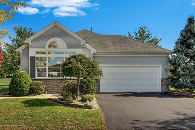 19 Gascony Cir, Manchester, NJ 08759 - photo 2