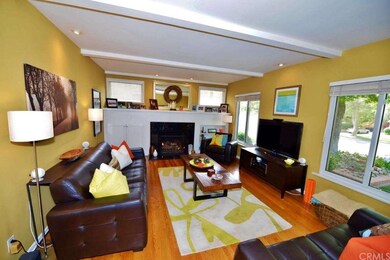 1519 W Riverside Dr, Burbank, CA 91506 - photo 4