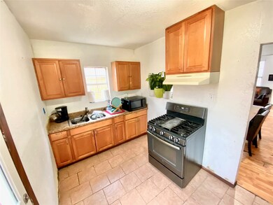 4233 Europa St, Houston, TX 77022 - photo 2