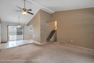 5525 Manor Dr, Lansing, MI 48911 - photo 7