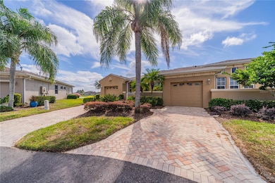 2494 Kensington Greens Dr unit 51, Sun City Center, FL 33573 - photo 2