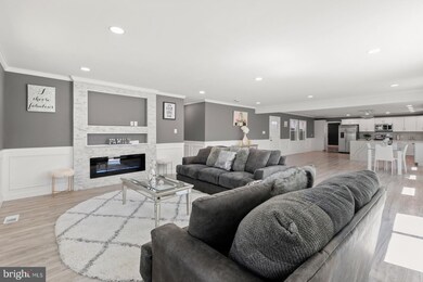 10 Rockland Dr, Willingboro, NJ 08046 - photo 2