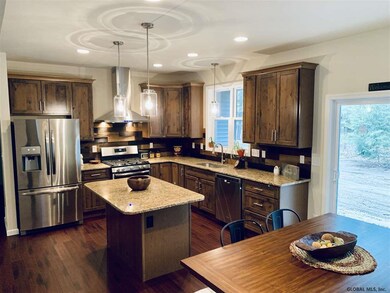 87 Jones Rd, Saratoga Springs, NY 12866 - photo 7