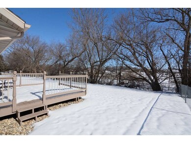 2347 S Chatham St, Janesville, WI 53546 - photo 2