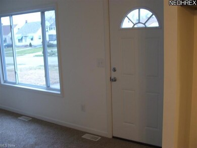 19404 Fairway Ave, Maple Heights, OH 44137 - photo 7