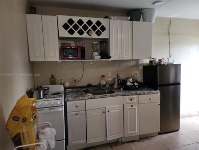 4795 NW 42nd St unit C, Lauderdale Lakes, FL 33319 - photo 3