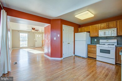 1788 Tiger Lily Cir unit 93, Woodbridge, VA 22192 - photo 7