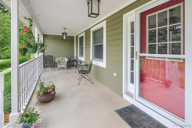 11484 Lapeer Rd, Davison, MI 48423 - photo 3