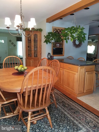 12 Wilkshire Rd, Doylestown, PA 18901 - photo 5