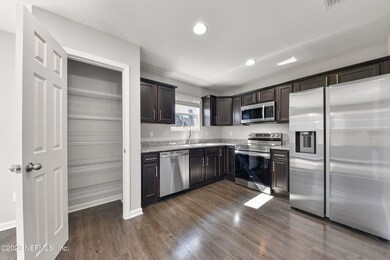 3038 Pine Ave, Jacksonville, FL 32218 - photo 4