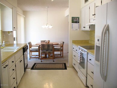 9442ShiprockTanaWalker Kitchen2